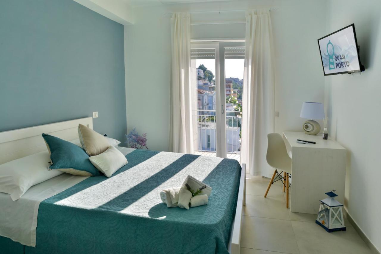 Quasi In Porto Bed & Breakfast อากรอโปลี ภายนอก รูปภาพ