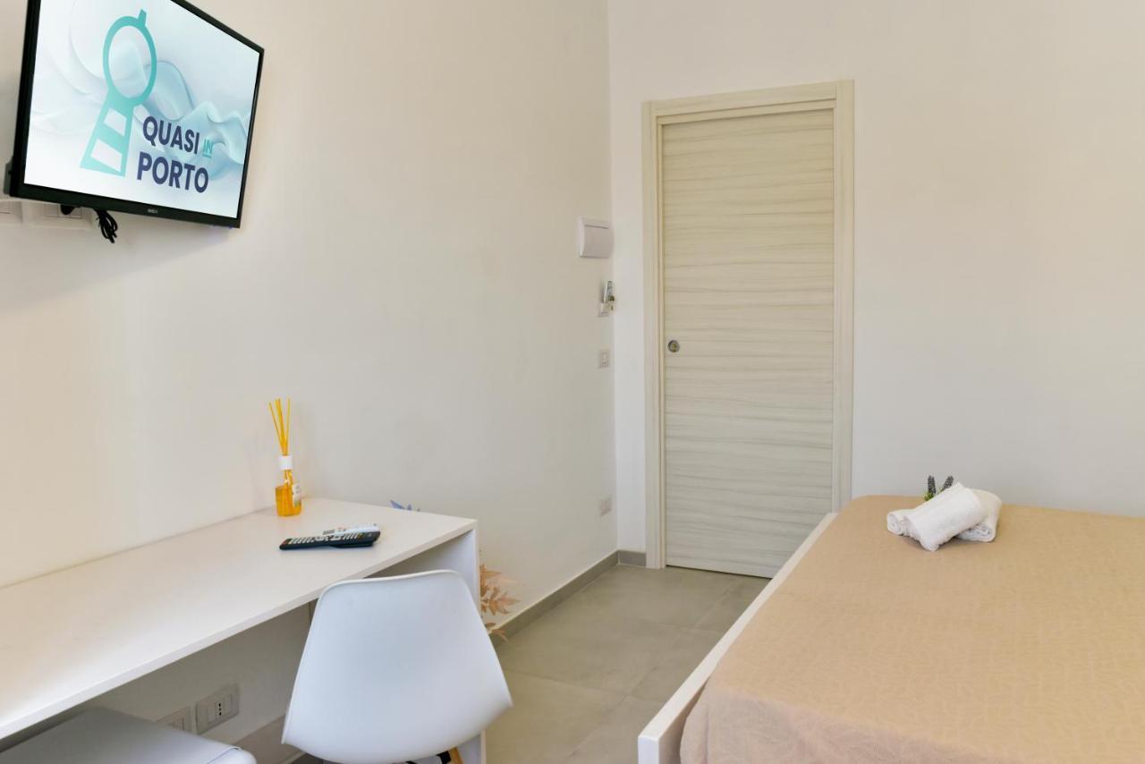 Quasi In Porto Bed & Breakfast อากรอโปลี ภายนอก รูปภาพ